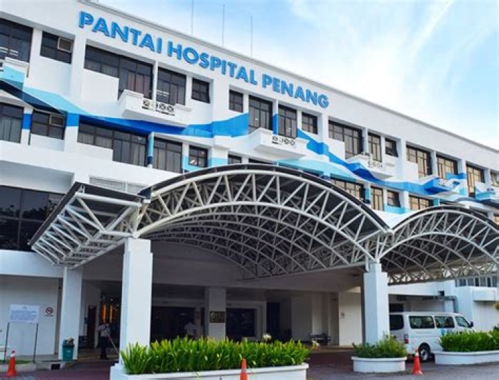  Part of the hospital is to be sold by the NHS