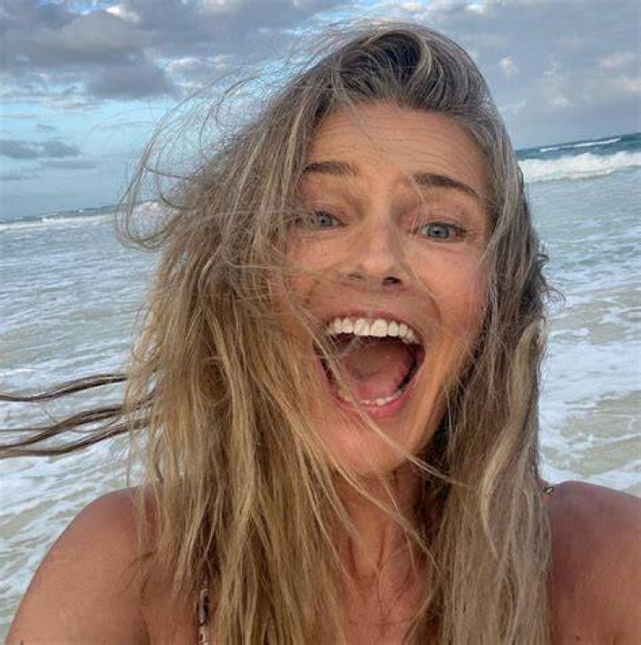 Paulina has one million followers on Instagram