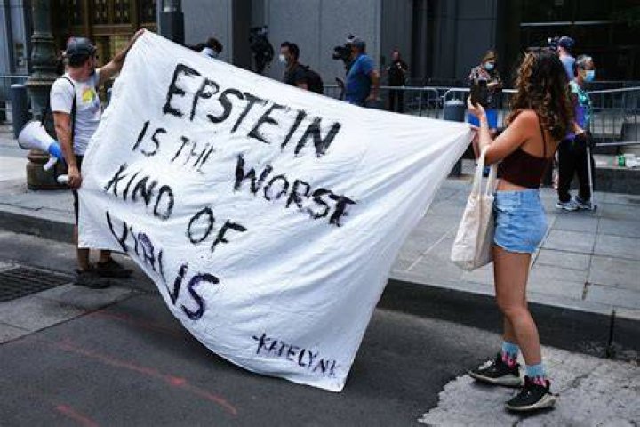 People protested Epstein outside the court