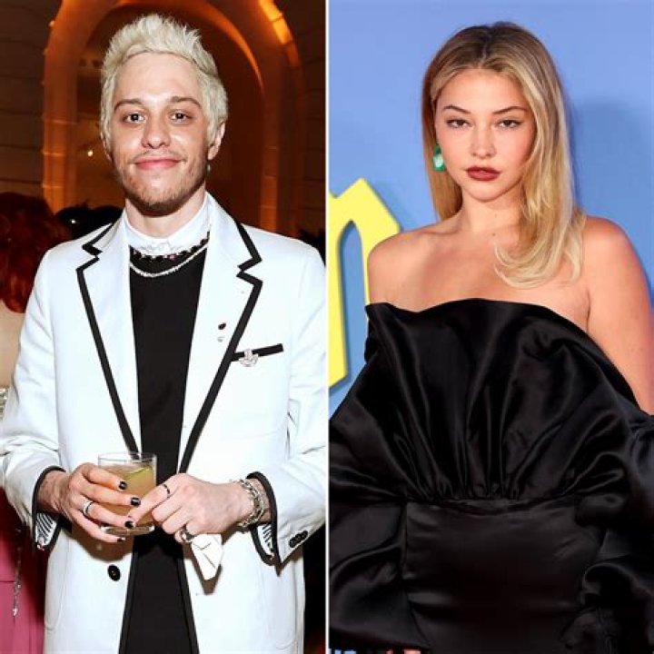 Pete Davidson&rsquo;s Family Supports &lsquo;Low-Key&rsquo; Madelyn Cline Romance: It&rsquo;s &lsquo;Going Really Well&rsquo;