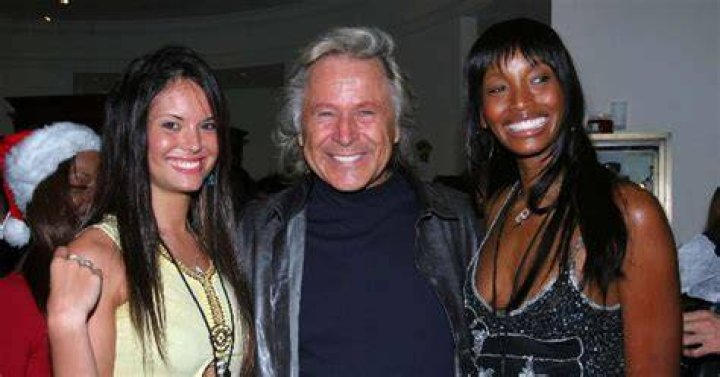 Peter Nygard and Prince Andrew were pictured together on Nygard's Caribbean island in 2000