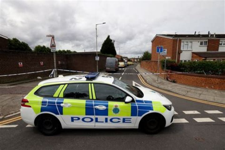 Police could issue a &pound;265 ($500) fine for those breaking the rules