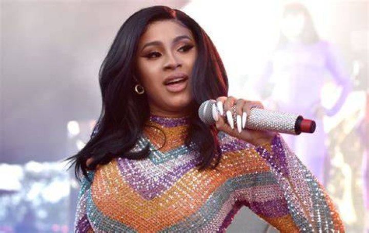 Rapper Cardi B has been linked to the Bloods gang