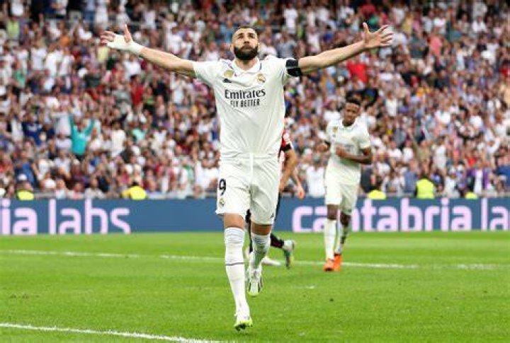 Real Madrid ace Benzema scored with a Panenka spot-kick against Manchester City