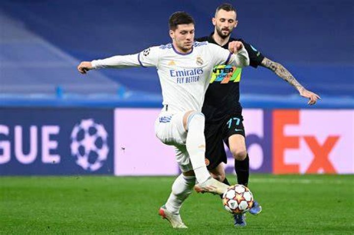 Real Madrid flop Luka Jovic is set to join Fiorentina on a free transfer