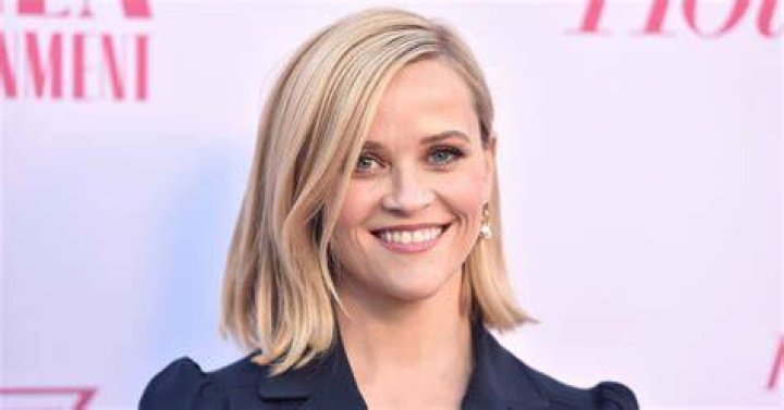 Reese Witherspoon Explains Why She Didn't Want to Film Sex Scene With Mark Wahlberg in 1996's 'Fear'