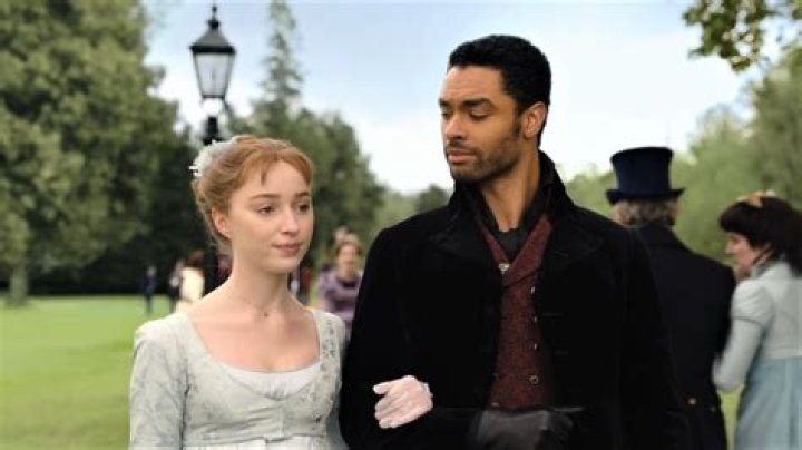 Rege-Jean Page and Phoebe Dynevor Awkward Naked Encounter Filming Bridgerton