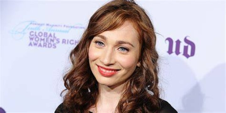 Regina Spektor Net Worth, Income, Salary, Earnings, Biography, How much money make? Regina Spektor Net Worth, Income, Salary, Earnings, Biography, How much money make?