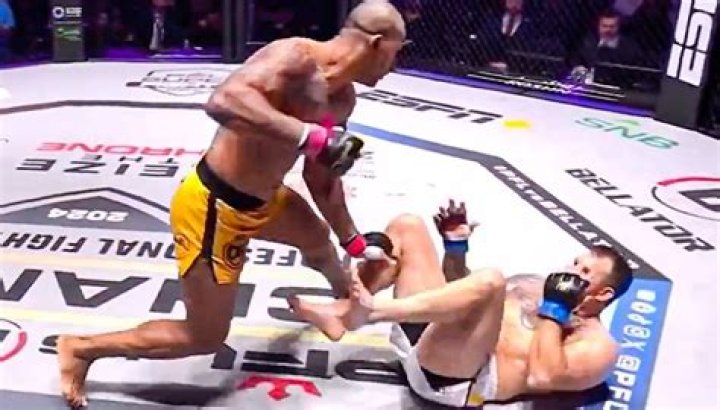 Renan Ferreira knocked out Ryan Bader