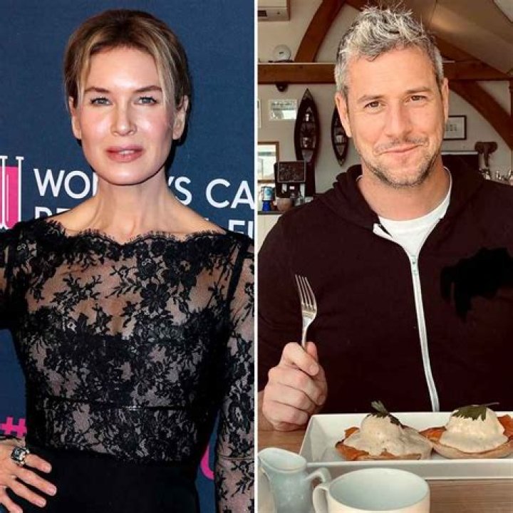 Renee Zellweger took home her own award in 2001