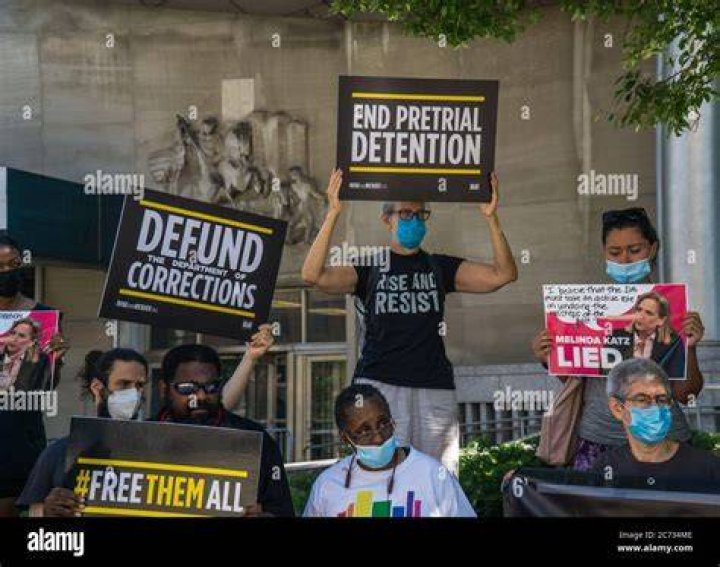 Residents campaign for the release of the three men wrongly convicted of Lynette's death