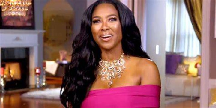 RHOA s Kenya Moore Wasn t Surprised By Ramona Singer s BravoCon Absence