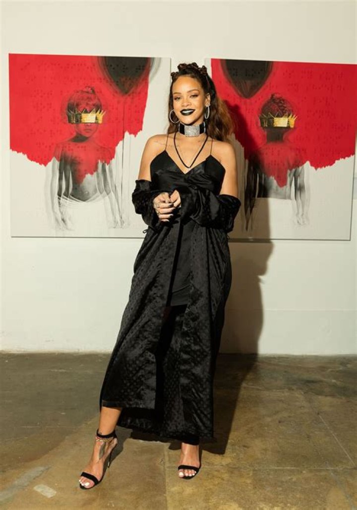 Rihanna enjoys posing for sexy shoots in fashionable looks
