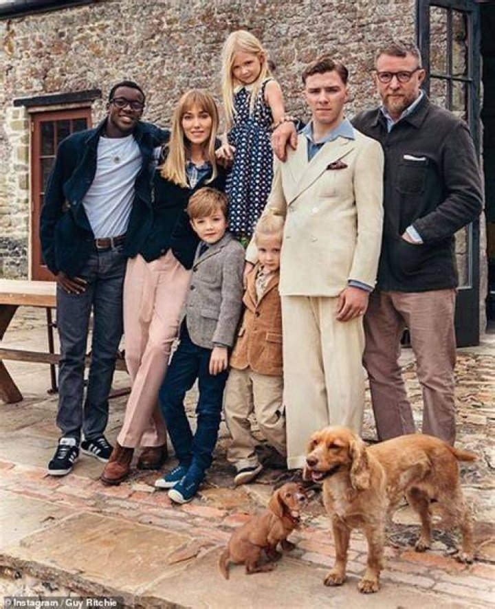 Ritchie has five kids - David Banda, Rafael, Rivka, Levi, Rocco and Guy