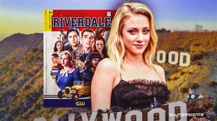  Riverdale star Lili Reinhart has warned fans about a fake Uber driver trying to lure her into his car