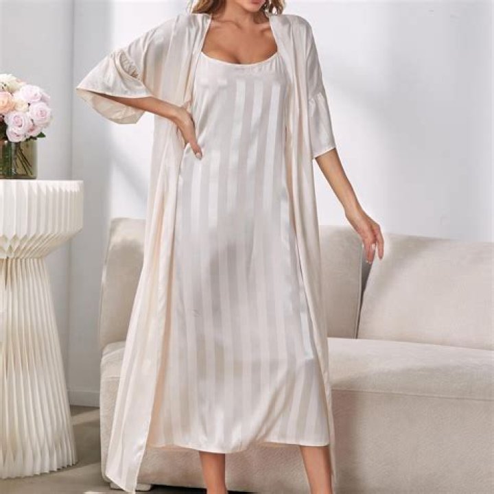 robe nightgown