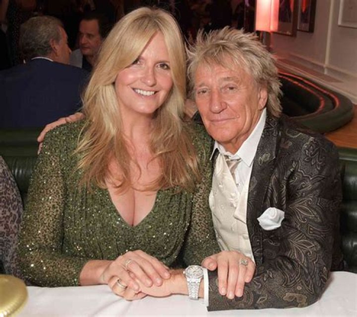Rod Stewart&rsquo;s Wife Penny Lancaster Is &lsquo;Very Grateful&rsquo; There Was No Trouble While Policing Queen Elizabeth II&rsquo;s Funeral