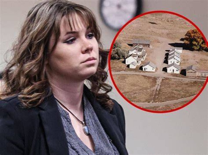 &lsquo;Rust&rsquo; Armorer Claims Prosecutors Hid Evidence That Could Help Her: Report