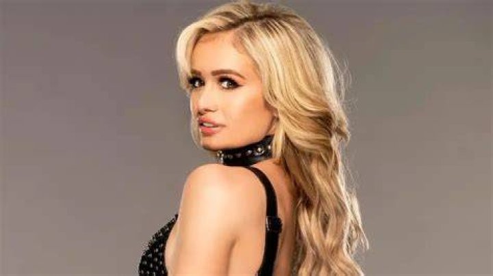 Scarlett Bordeaux has proven to have a strong social media game