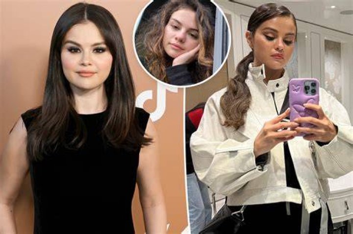 Selena shared the fashionable selfies of herself on her Instagram account