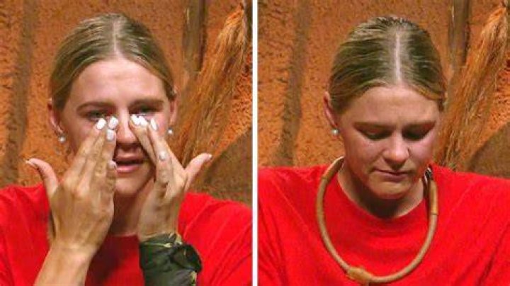 Shayna has surrounded herself with family during this time