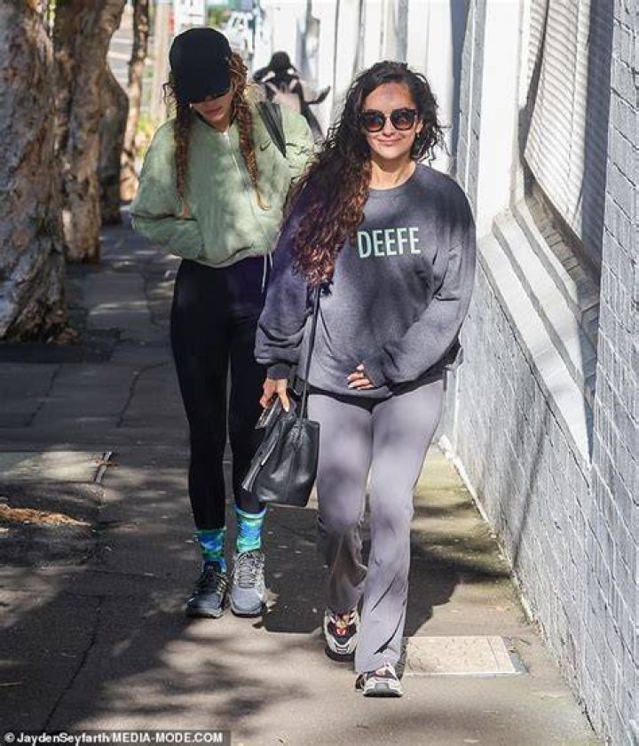 She also regularly shares her workout fits on her social media pages
