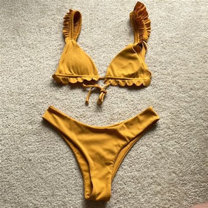 She called the ruffle bikini top cute and feminine