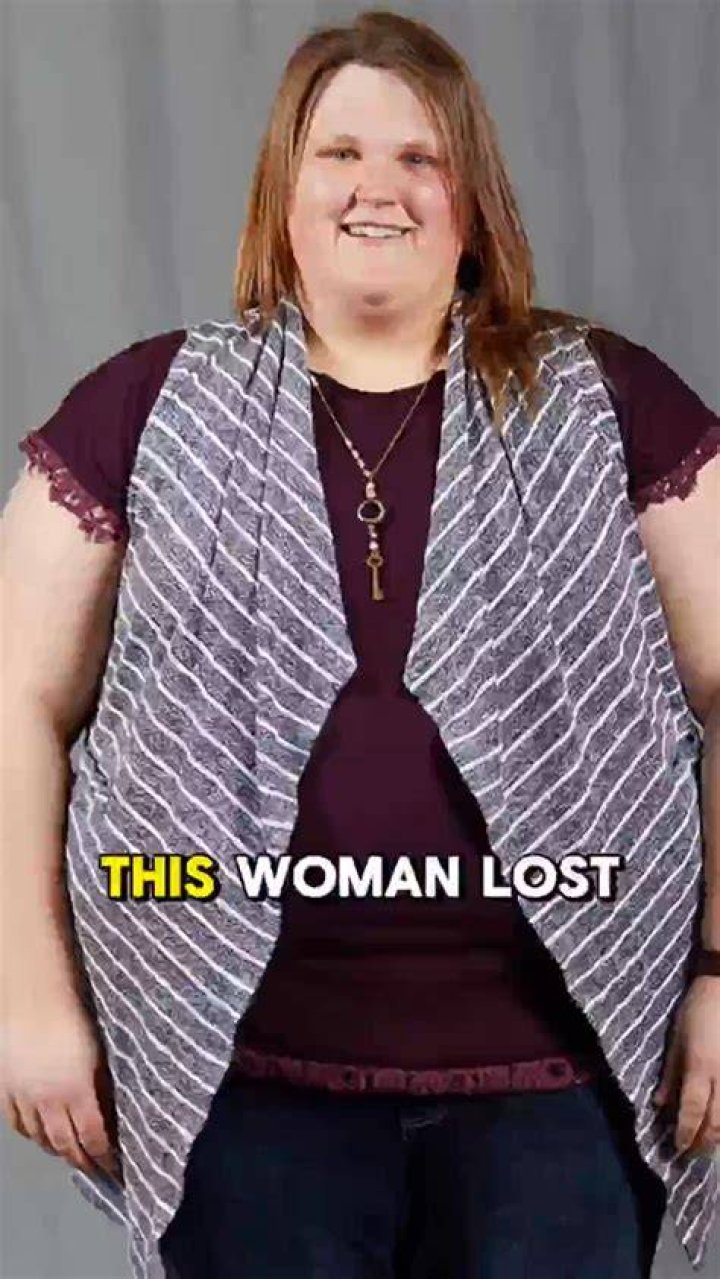 She dropped from a size 8 to a size 2 while filming the NBC sitcom