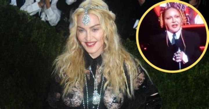 She has stunned fans with over 100 posts on Instagram
