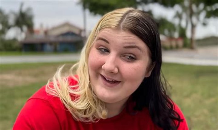 She revealed she used to starve herself and take diet pills at just 12 years 