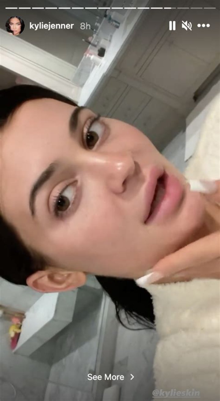 She shared her fresh face to promote her Kylie Skin line