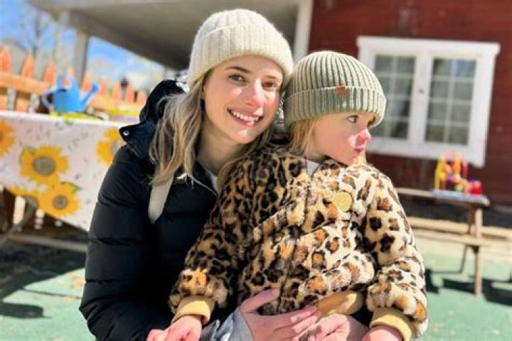 She shares three-year-old Hazalee with baby daddy Drew Brooks