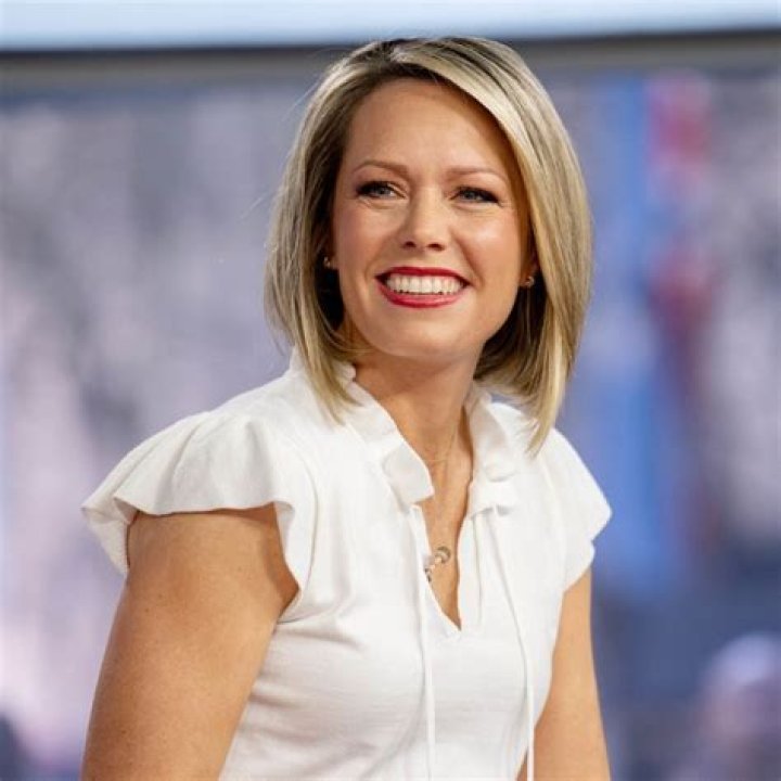 She will be on host duties for the final between Luke Humphries and Luke Littler