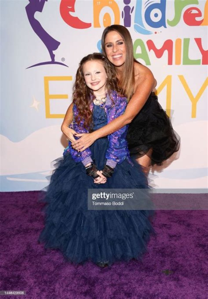 Soleil Moon Frye and Quinn Copeland, who plays Izzy