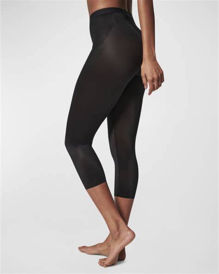 Spanx capris