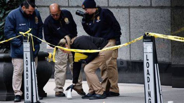 Spots of the murderer's rare blood type were found on Lynette's jeans