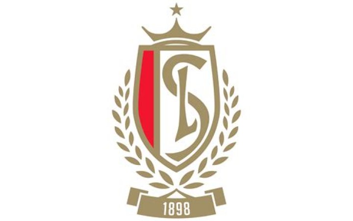  Standard Liege's Axel Witsel earned an eight-game ban for this leg-breaker