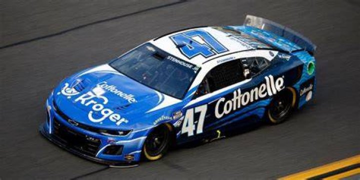 Stenhouse Jr. drives the #47 car for JTG Daugherty Racing
