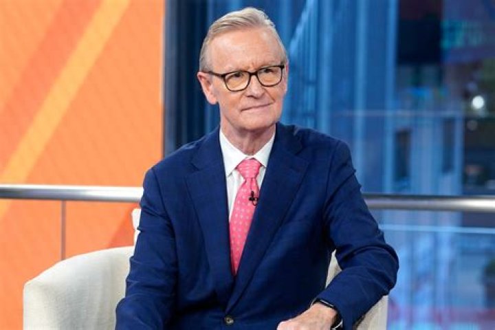 Steve Doocy is a co-host on the morning news show, Fox & Friends, he's held his spot on the program since 1998
