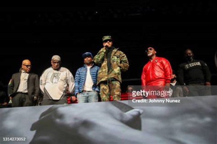Styles P, Darrin 'Dee' Dean, Drag-On, Swizz Beatz and Joaquin 'Waah' Dean speak during the Memorial Service held for rapper DMX