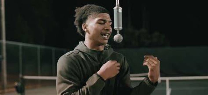 Superstar Pride is a rapper from Mississippi known for his hit single Painting Pictures