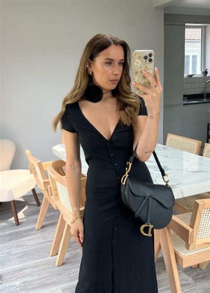 Suzie Bonaldi has revealed her top five products from the Skims collection. Pictured, the 'Seamless Sculpt Sculpting bodysuit', which costs £62