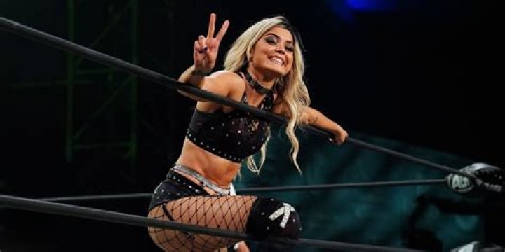 Tay Conti has over 350K Instagram followers 