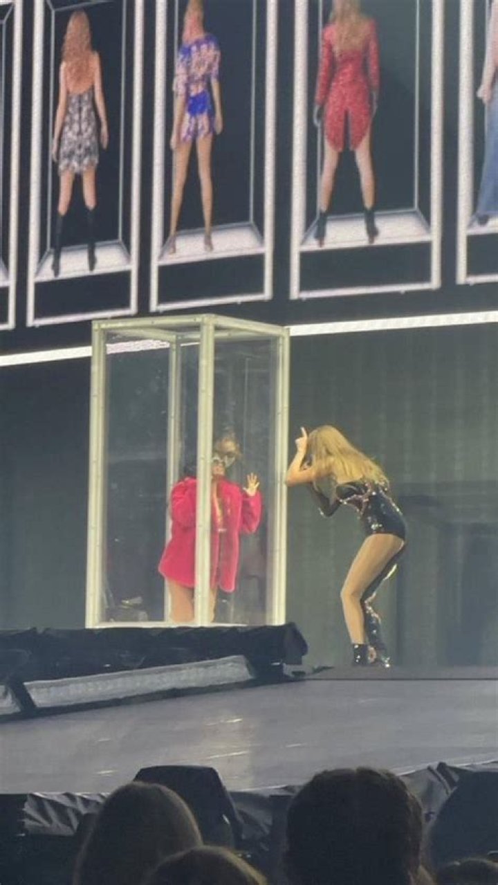 Taylor Swift Gives Loser Sign to Lover Version of Herself During Eras Tour After Joe Alwyn Split 105