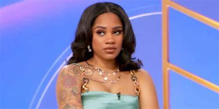 Teen Mom Ashley Jones called fianc&eacute; Bar Smith and their daughter Holly 'twins'