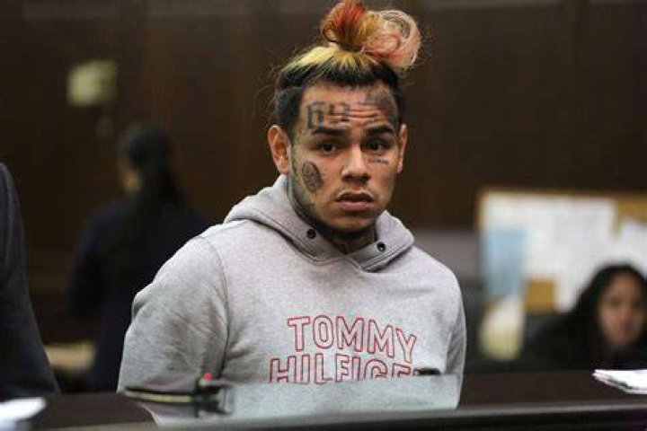 Tekashi is known for being controversial and having trouble with the law