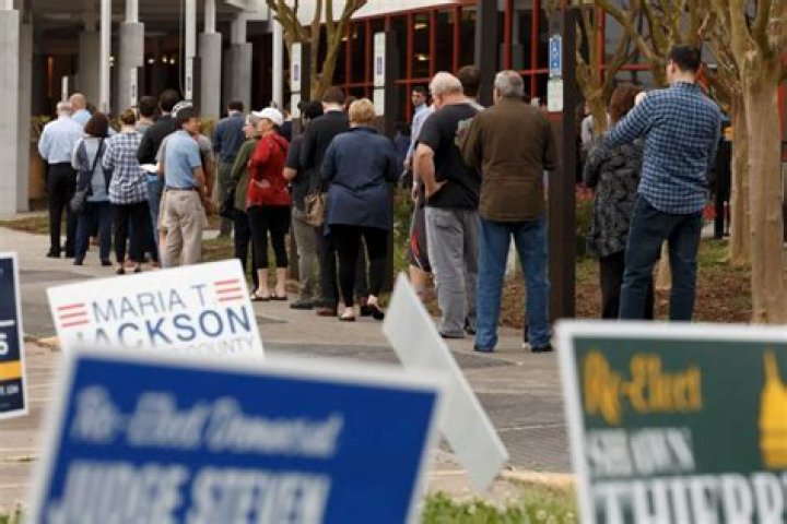 Texans waited in long lines to buy food as the state experienced freezing temperatures