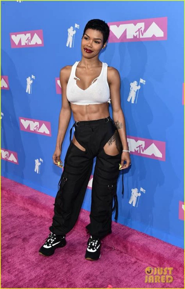 teyana taylor abs VMAs 2018