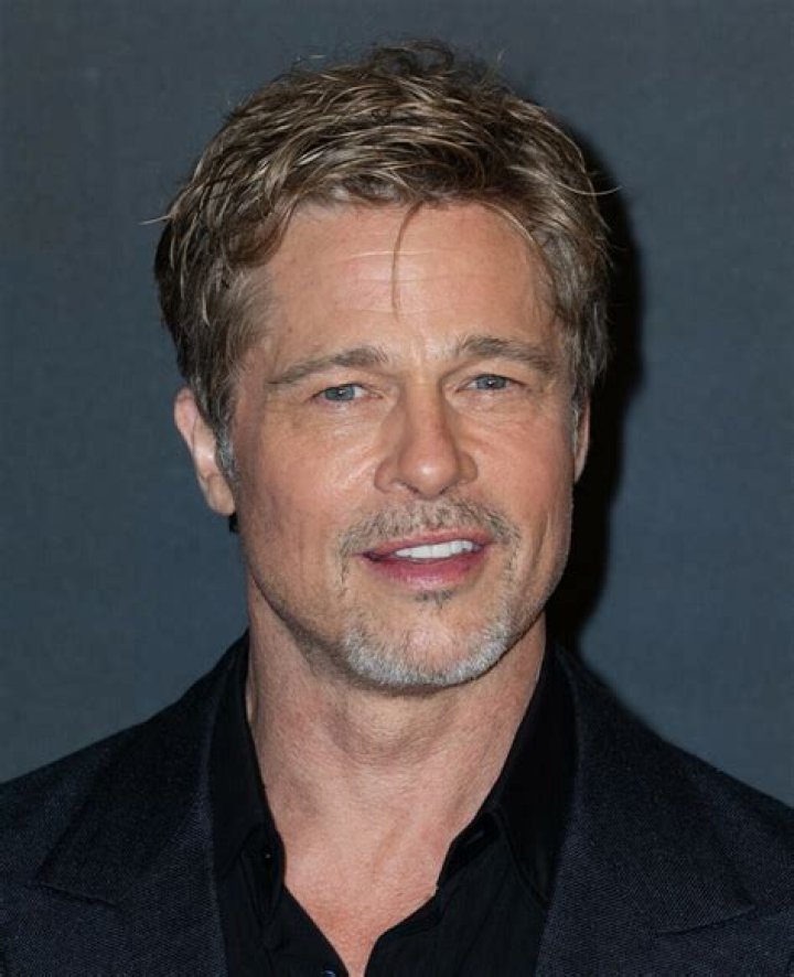 The 44-year-old actor said he wasn't a smoker and blamed his cancer 'asbestos' from 'cheap hotel room's he stayed at