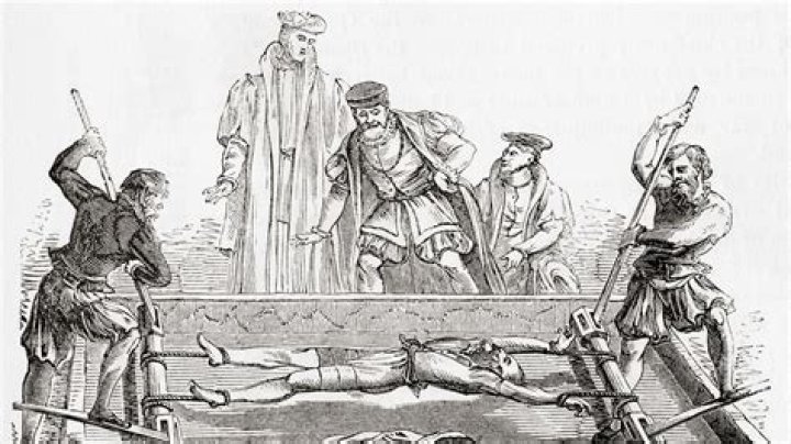 The ancient execution method has been depicted in this Neo-Assyrian relief